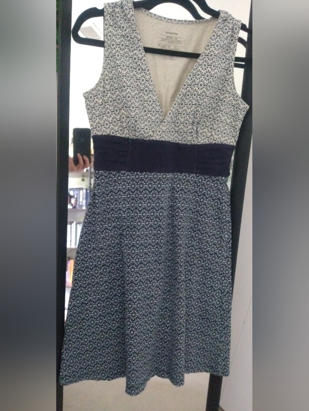 Patagonia Navy and White Sleeveless V-Neck Mini Dress